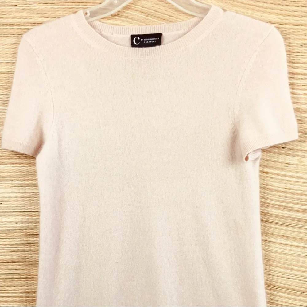 BLOOMINGDALE’S Nude Cashmere Short Sleeve Sweater With Lace Layer In Nude Size S